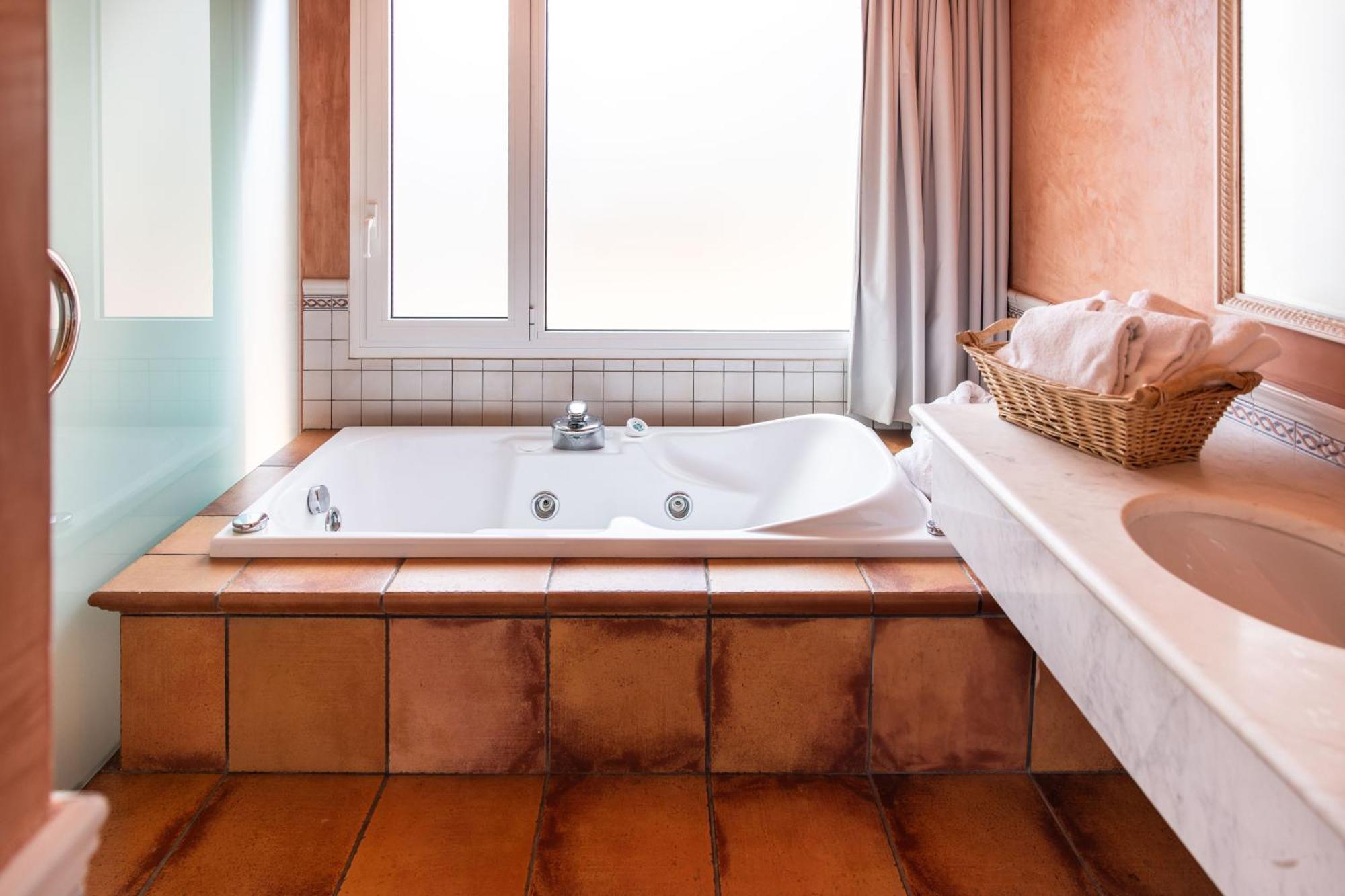 Rvhotels Vila De Tossa (Adults Only) Tossa de Mar Luaran gambar